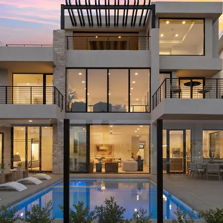 Lagoon Life Beach House Home